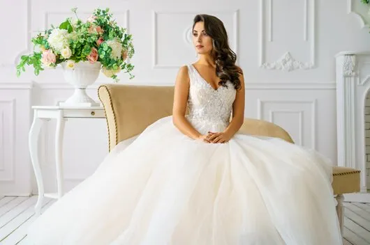 Bridal wear alterations – wedding dress fitting